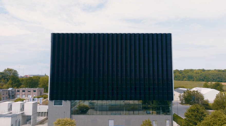 Main Image